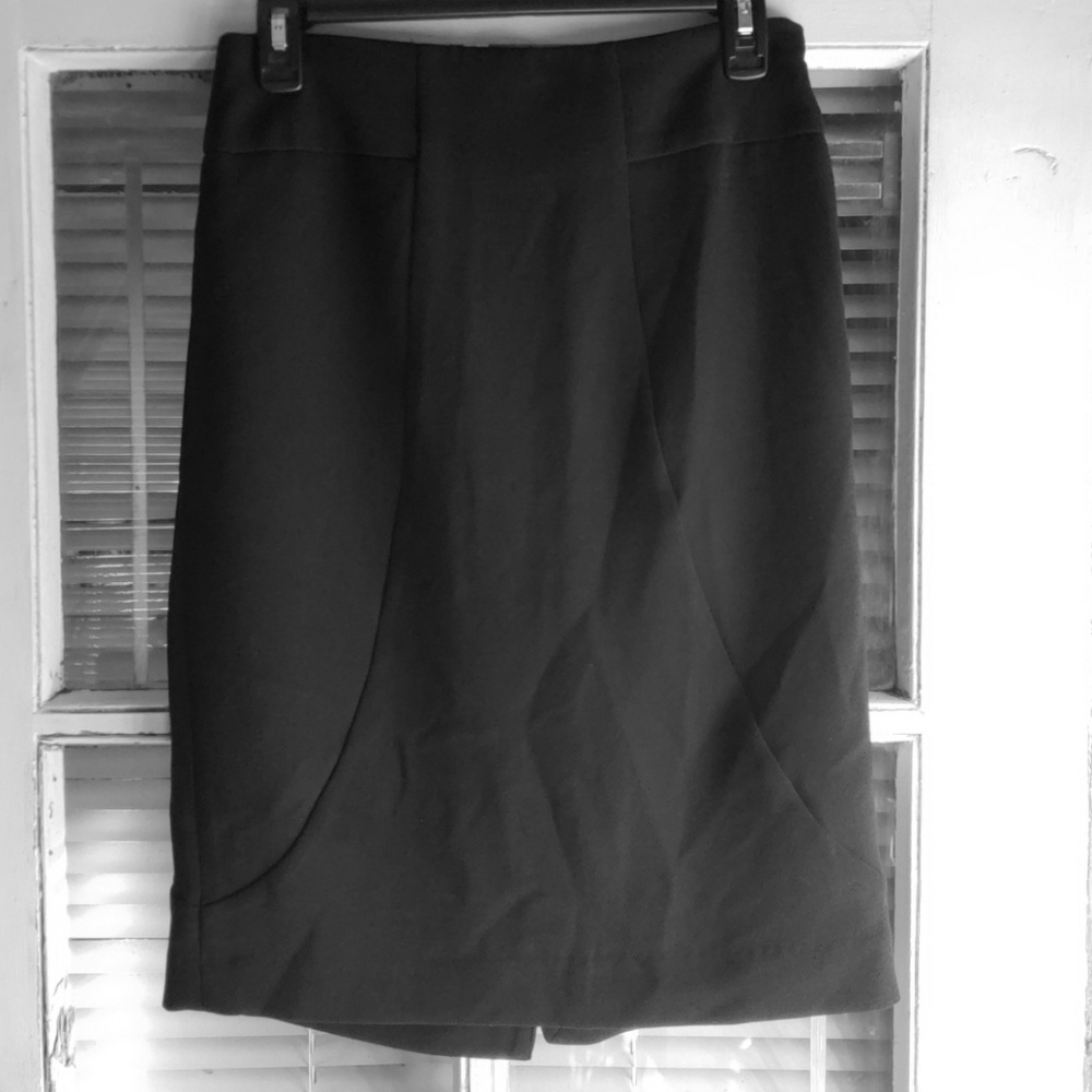 Black pencil skirt